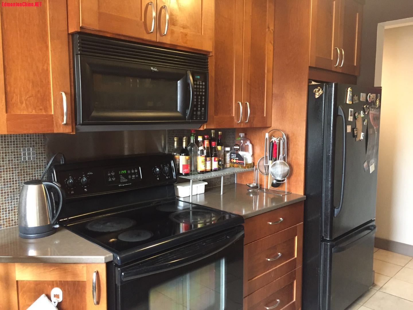 Kitchen 3.jpg