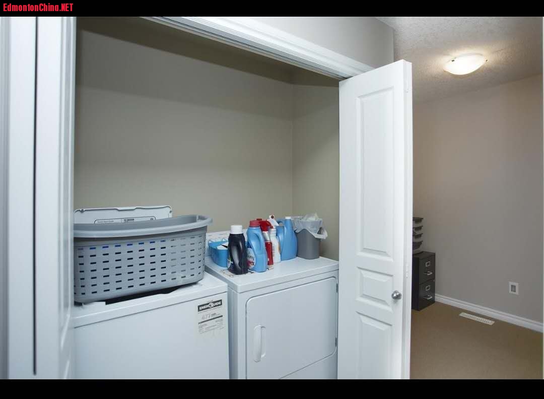 washer&amp;dryer.jpg