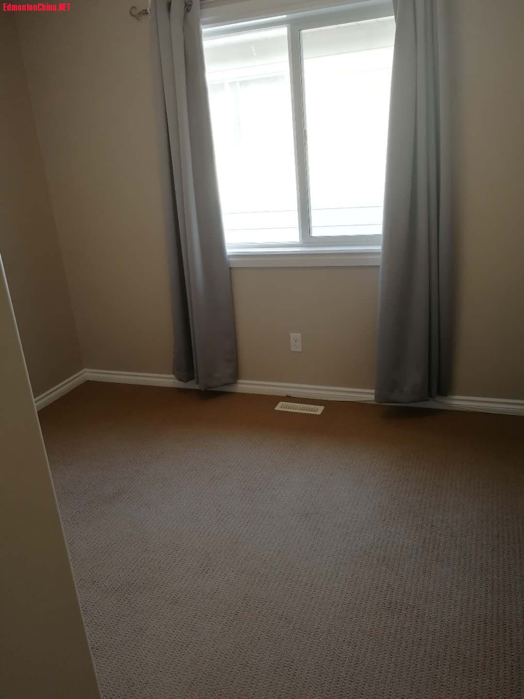 S room 1.jpg
