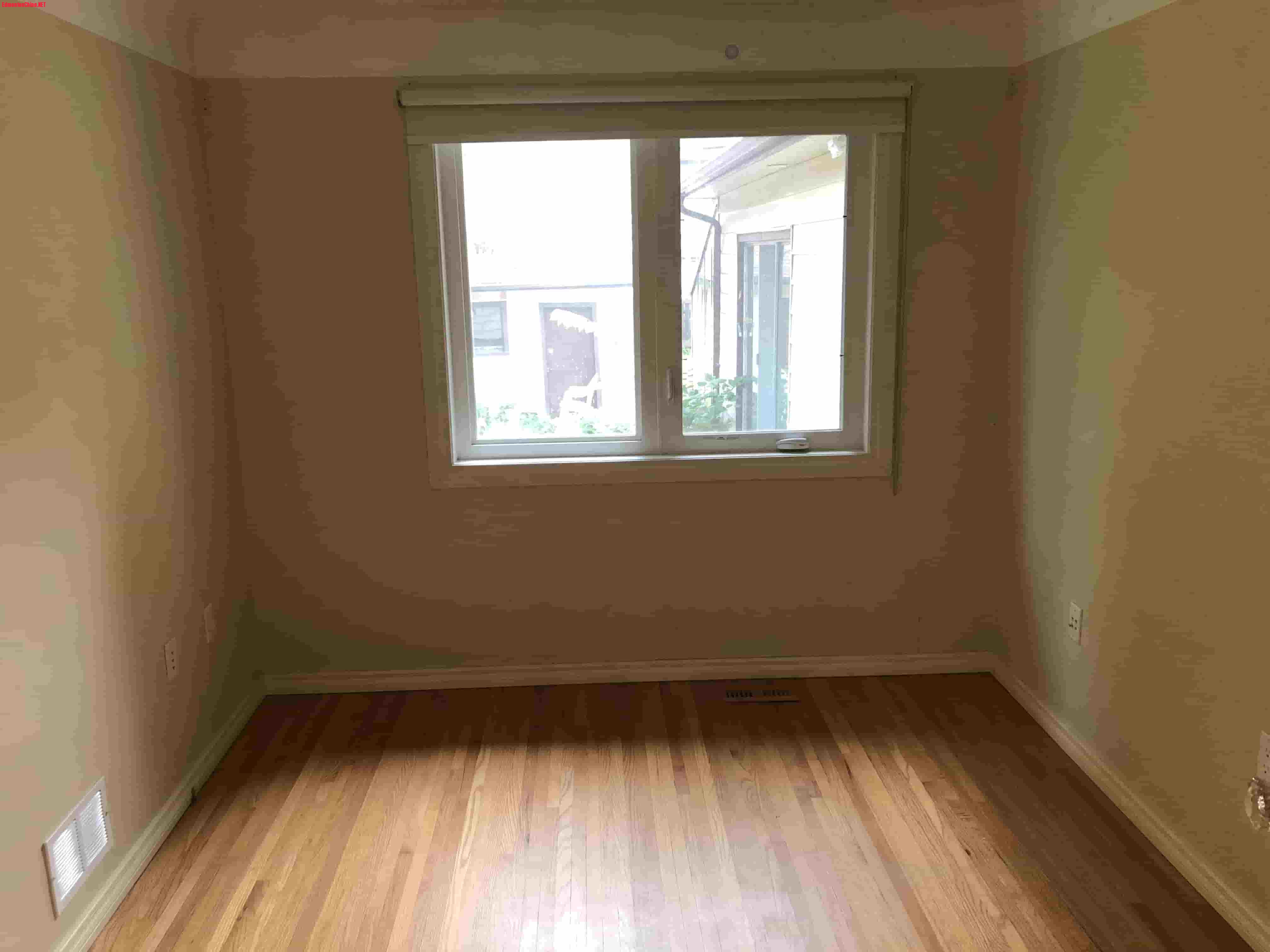 Bedroom-min.JPG