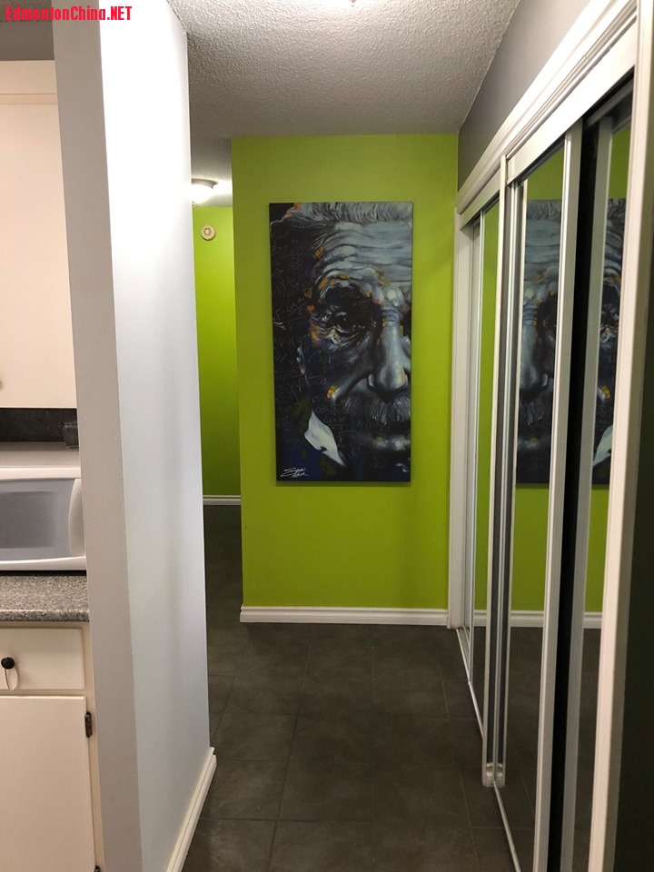 hallway2.jpg