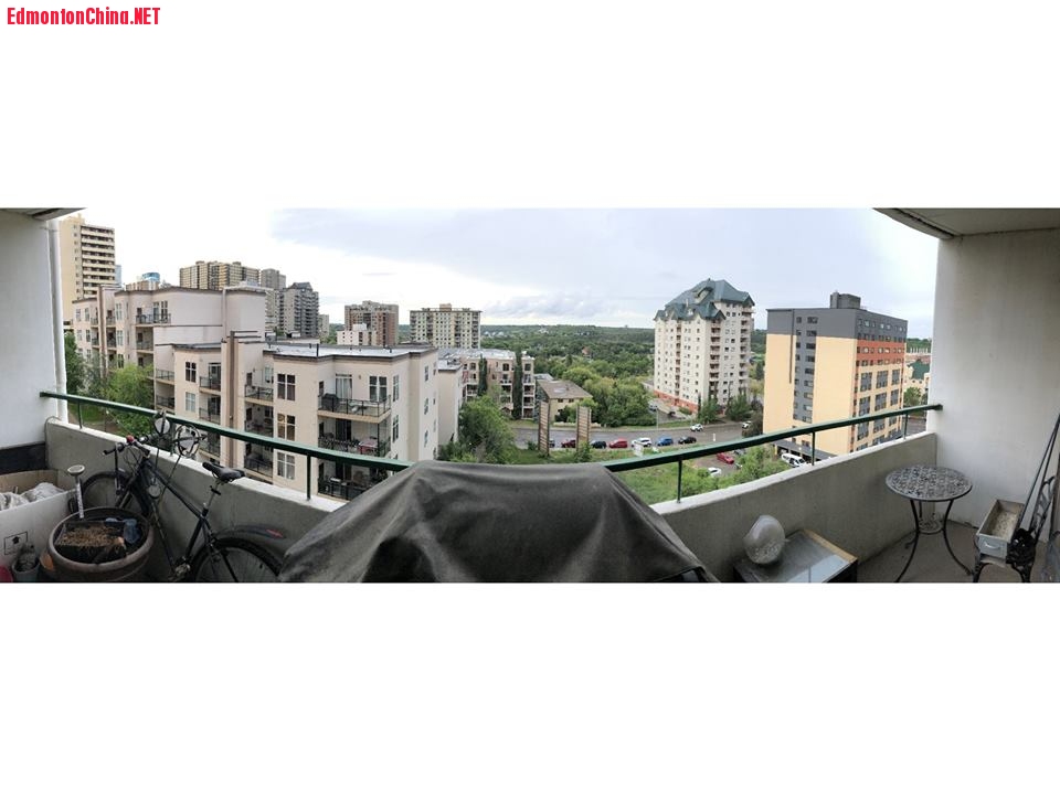 balcony.jpg