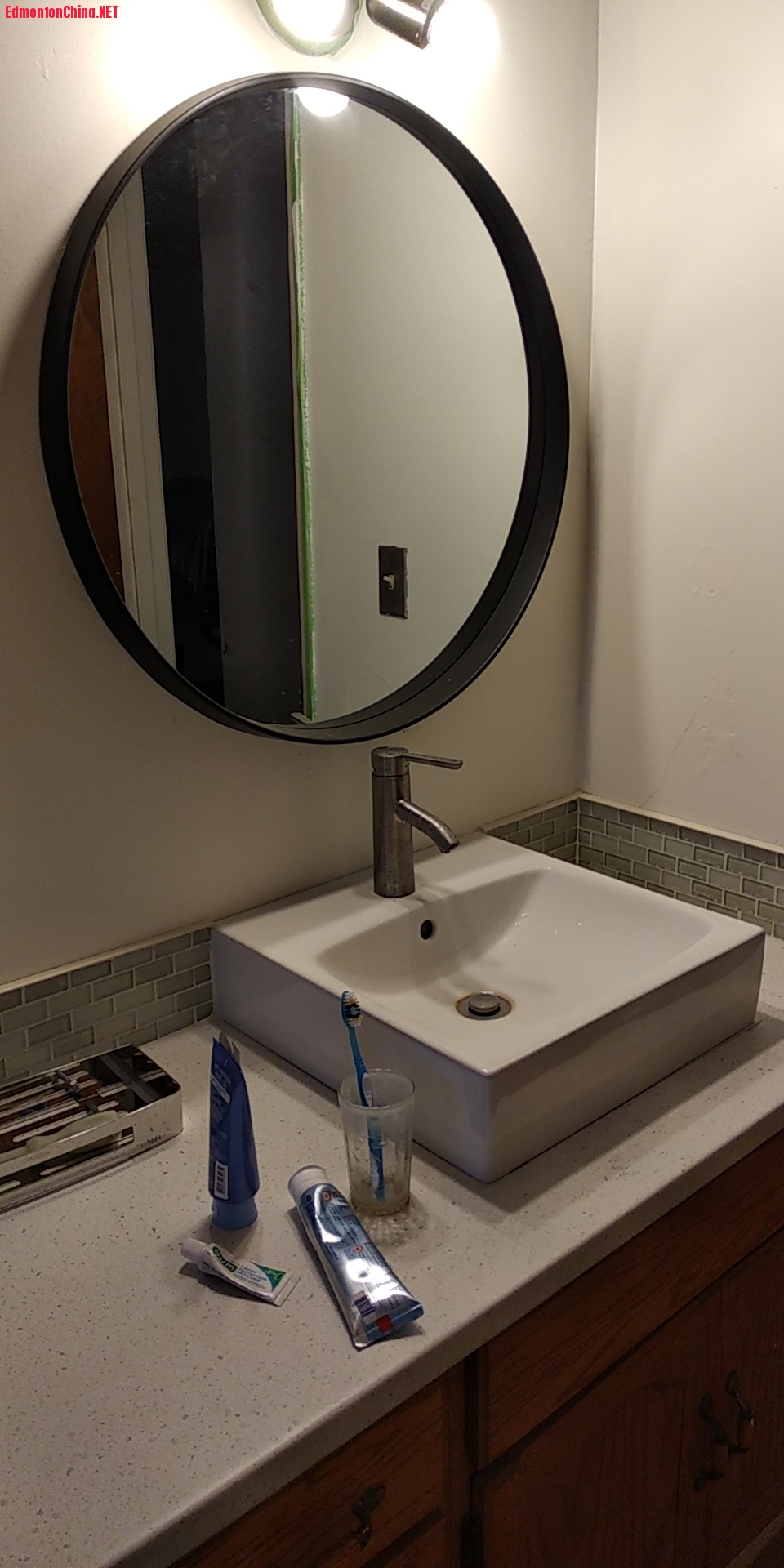 washroom1.jpg