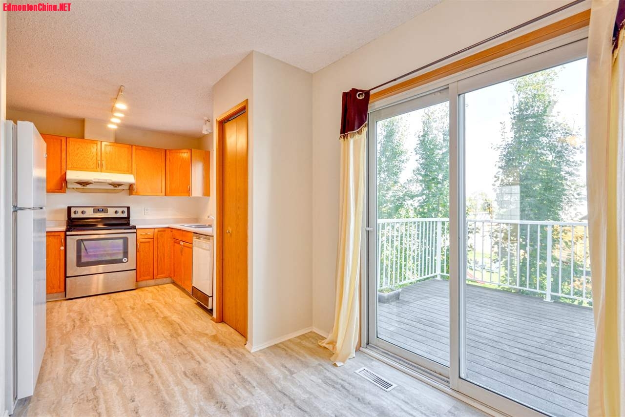 kitchen1.jpg
