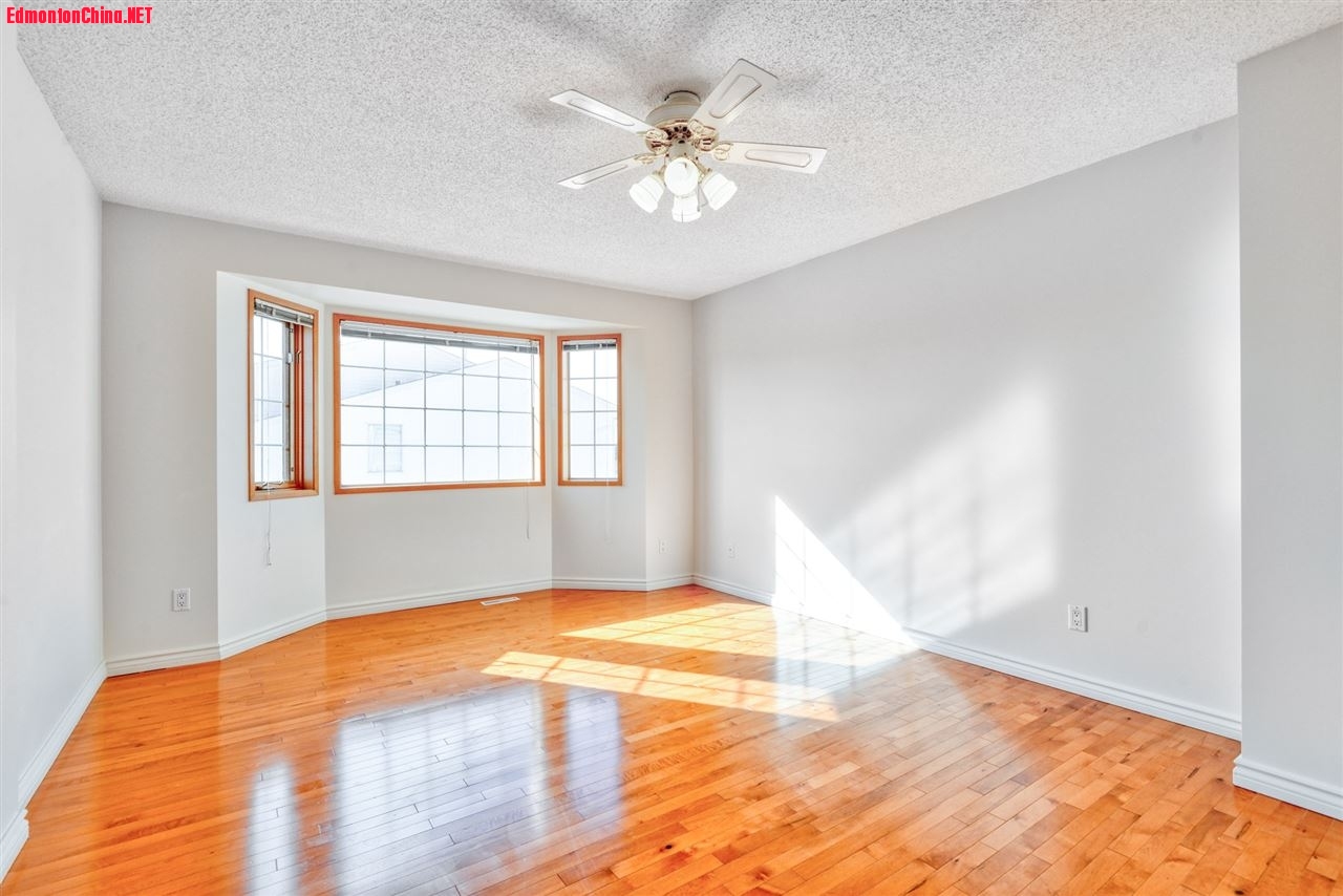 MainBedRoom.jpg