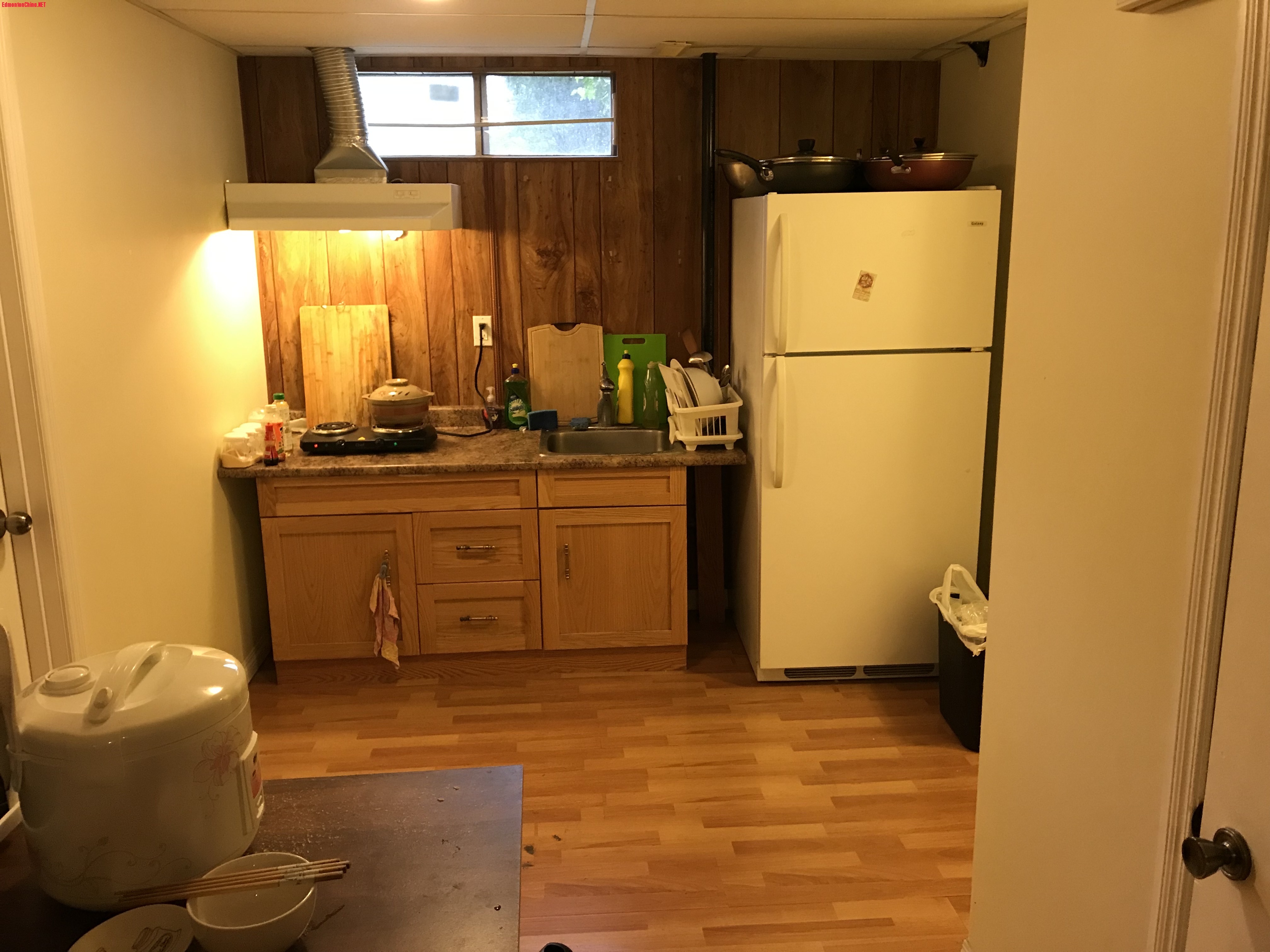 1-kitchen.JPG