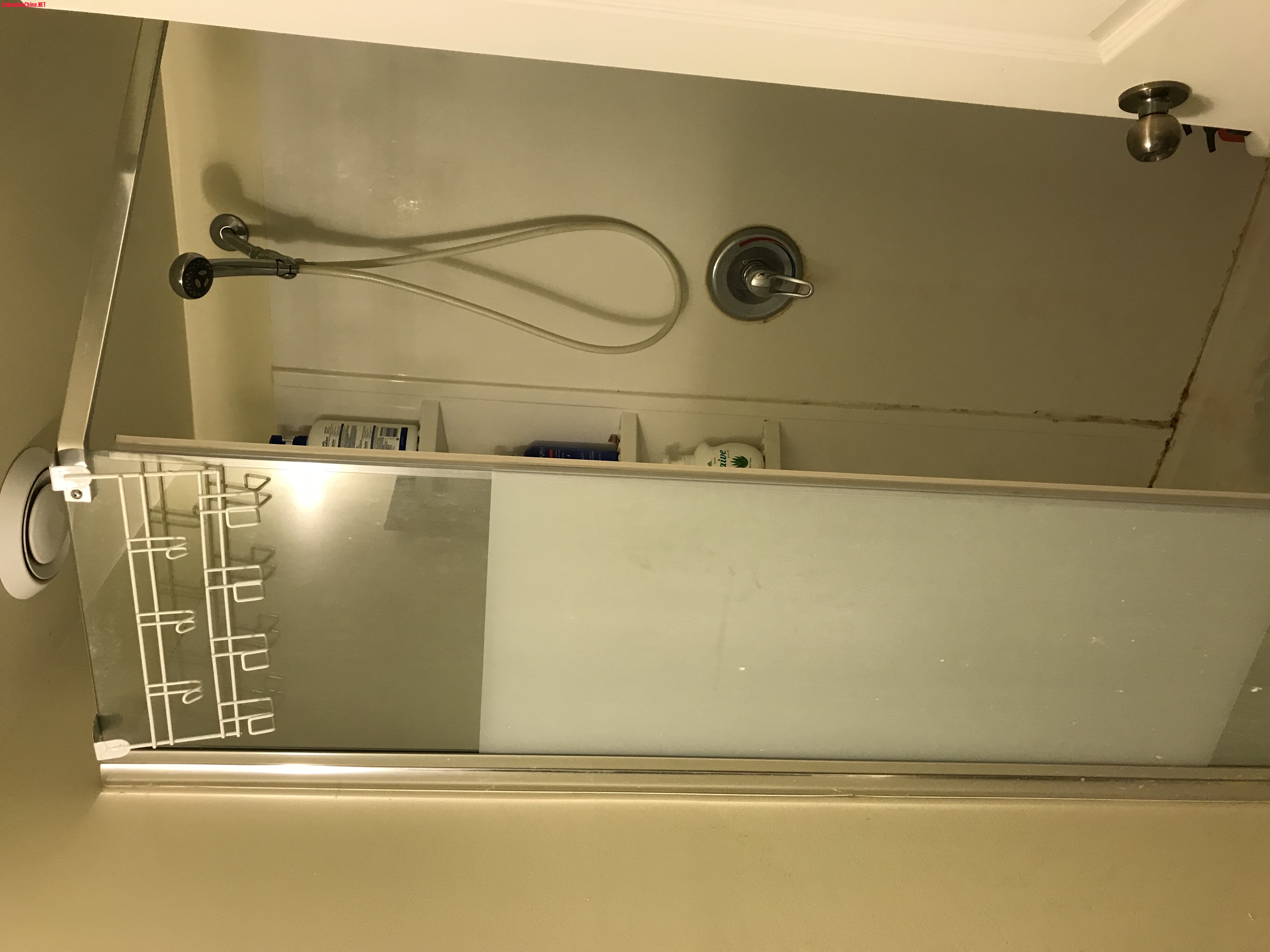 1-bath.JPG