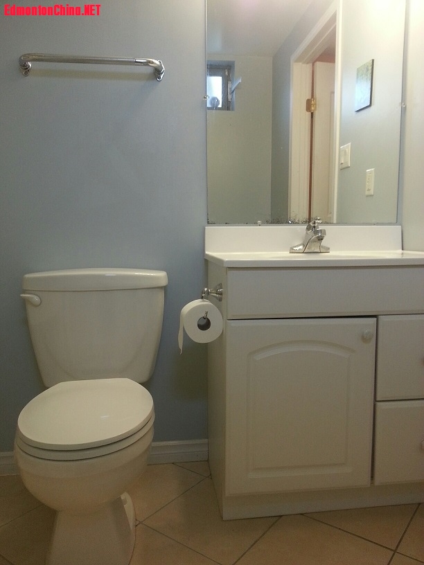 washroom.jpg