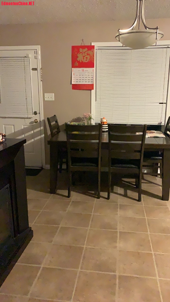 Dining.jpg