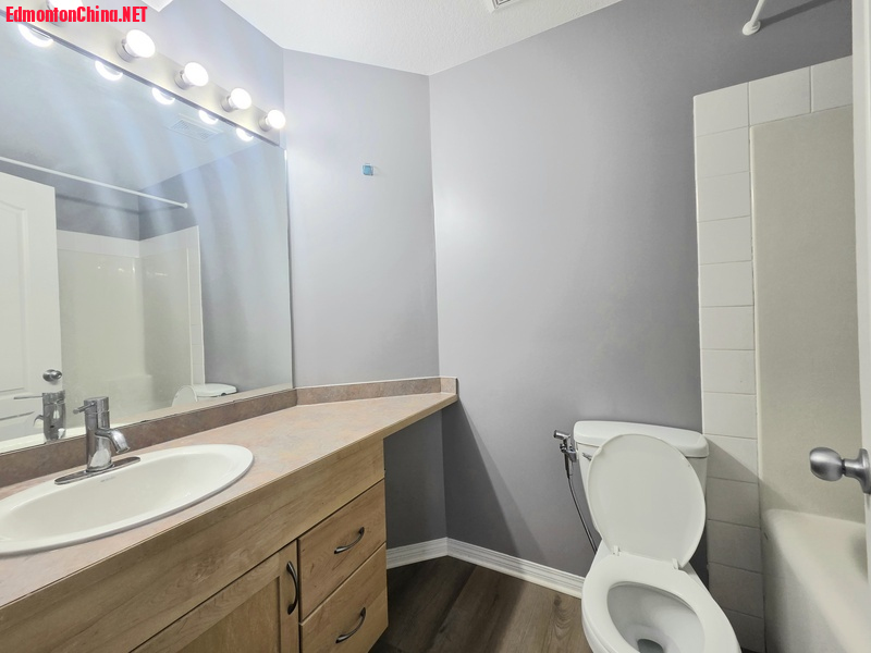 bc9a28ef-7b9d-4949-ba6d-c7e67aa52e2b.jpg